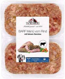 Barfen - Trackenberg Barf Menü mit Rindfleich und Gemüse